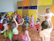 Orientální tance s p.Skalskou 2